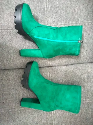Botines verdes plataforma tacón