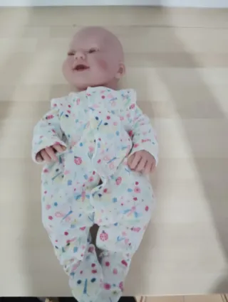 Lote 5 Muñecas Bebé todo juntos 15€