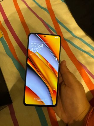 POCO F3 Negro Como Nuevo