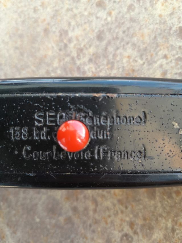 Teléfonos de campaña antiguos