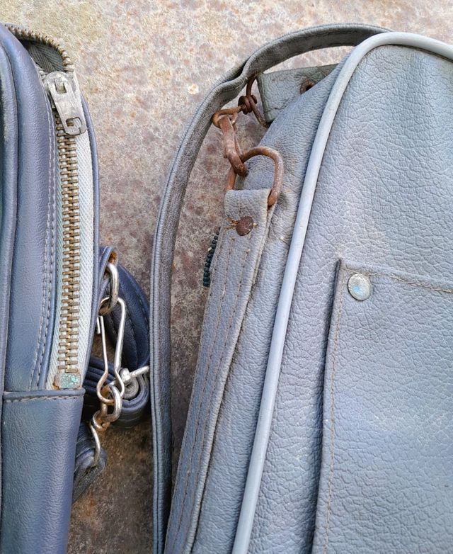 Teléfonos de campaña antiguos