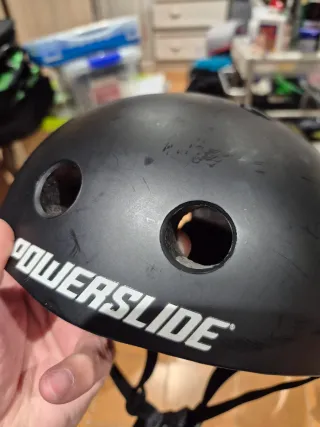 Mochila Oxelo y casco patinaje Powerslide