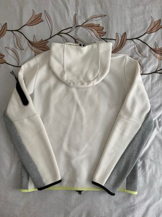 Chándal Nike Tech Gris y Blanco Talla M