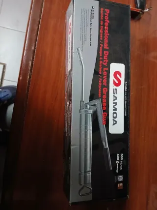 Bomba de engrase manual