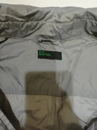 Cortavientos Benetton Mujer Gris