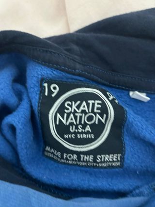 Sudadera azul UNREAL