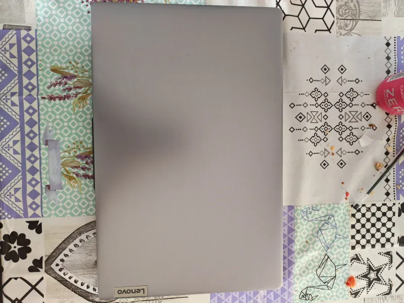 PC Lenovo Ideapad Slim 3