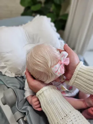 Bebé Reborn albino original, boneca realista