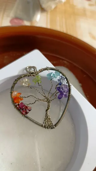 Colgante Corazón Árbol Vida 7 Chakras