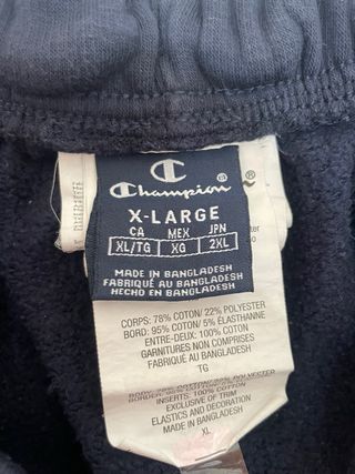 Champion Jogger Azul Marino talla XL- Logo origina
