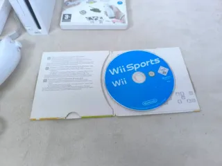 Consola Nintendo Wii Blanca + Juegos y Mandos