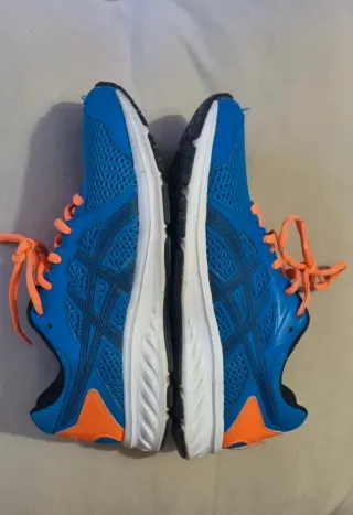 Zapatillas Asics Azules y Naranjas