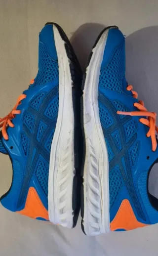 Zapatillas Asics Azules y Naranjas