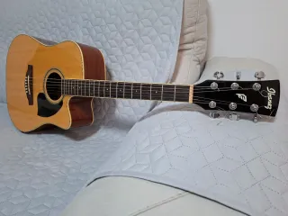 Guitarra ElectroAcustica Ibanez