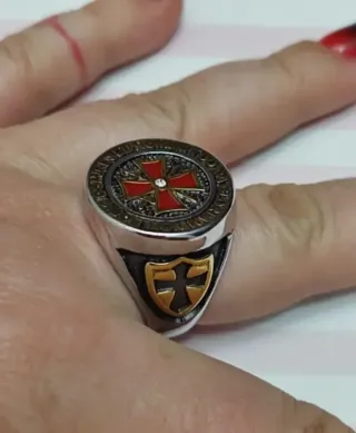 NOVEDAD! ANILLO SELLO TEMPLARIO COLOR