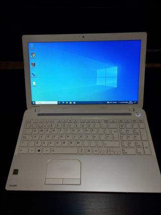 Portátil Toshiba Blanco
