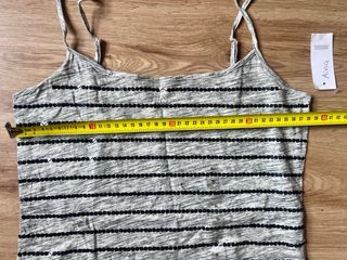 Top tirantes gris con lentejuelas Talla S