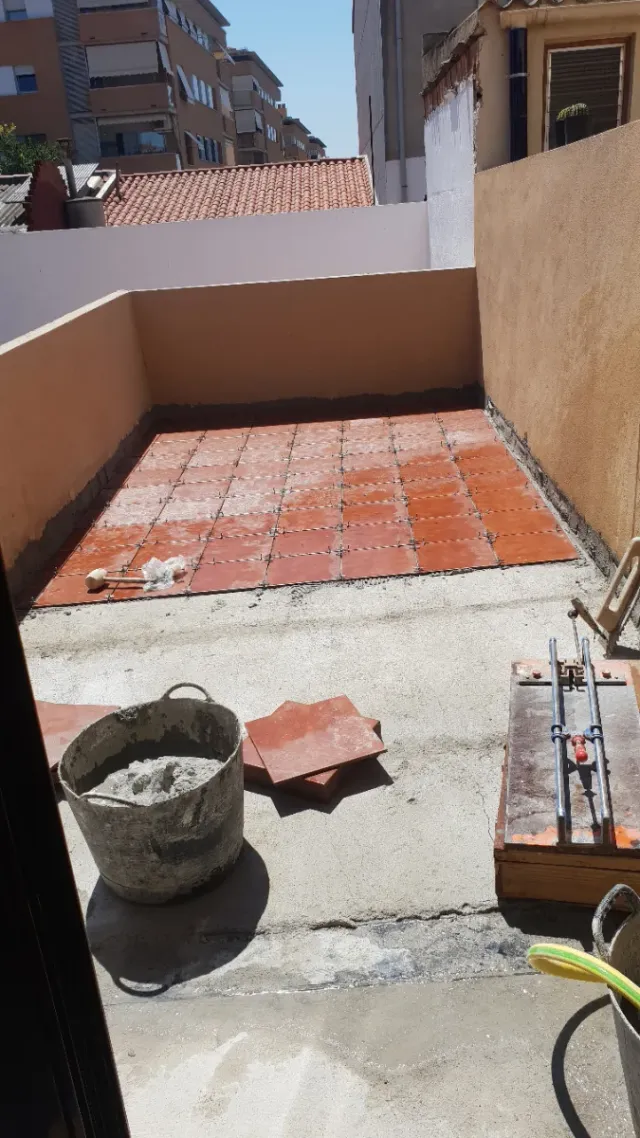 Rehabilitaciónes de viviendas completas.