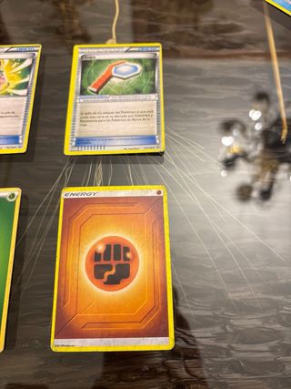 Cartas Pokémon Entrenador y Energía