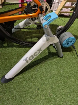 Rodillo Tacx Flow Smart