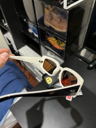 Gafas de Sol Ray-Ban Negras y Blancas kiliane