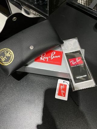 Gafas de Sol Ray-Ban Negras y Blancas kiliane