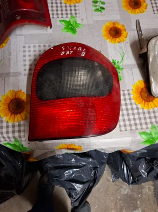 Tulipa/Farolim/piloto Citroen Xsara Direito