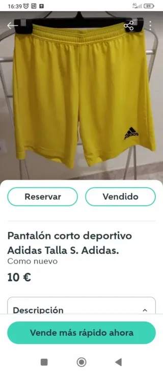 Pantalón corto deportivo Adidas amarillo