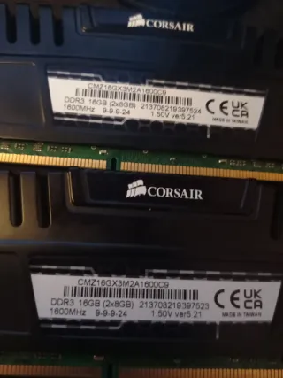 Kit RAM Corsair DDR3 16GB (2x8GB) 1600MHz C9