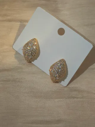 Orecchini foglia pavé zircone