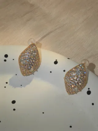 Orecchini foglia pavé zircone