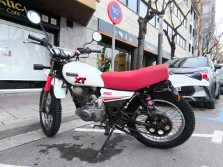 Yamaha SR, look XT 250 clàssica