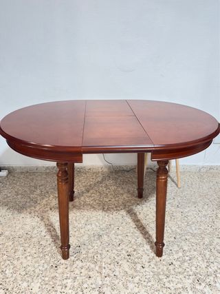 Mesa redonda extensible de madera