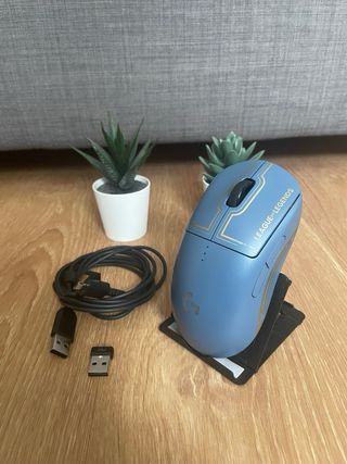 Logitech G Pro Wireless LOL Edición Especial