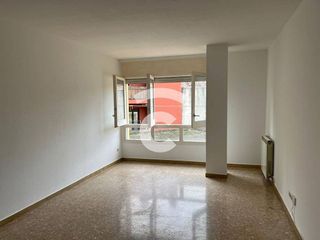Piso en venta en Santa Clara-Caputxins-Hospital en Vic