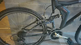 Dos Bicicleta Montaña