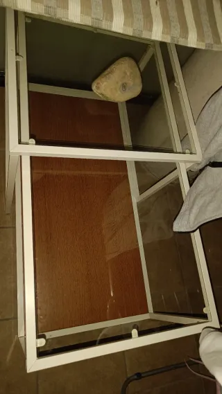 Mesa nido Vittsjo Ikea cristal y metal