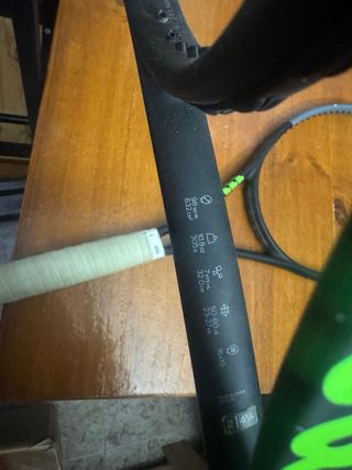 Raqueta Wilson Blade 98 18x19