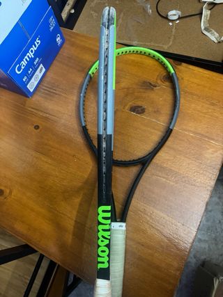 Raqueta Wilson Blade 98 18x19