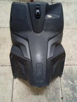 Contraescudo SYM Jet Plástico Frontal Interior