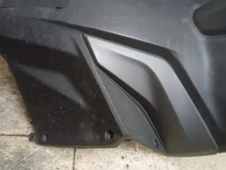 Contraescudo SYM Jet Plástico Frontal Interior