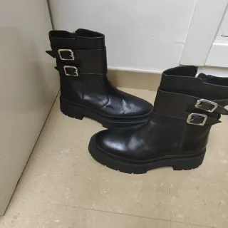 Botines Zara Negros con Hebillas