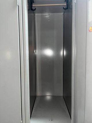 TAQUILLA DE 8 PUERTAS