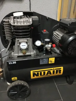 Compresor NUAIR Lt.30 HP 3