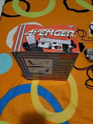 Avenger Pro Pistola Arcade + Pedal