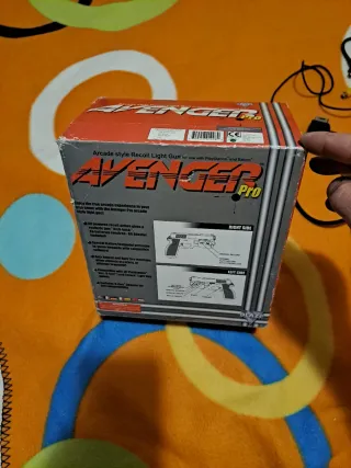 Avenger Pro Pistola Arcade + Pedal