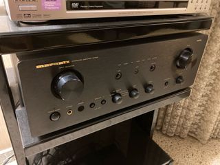 Amplificador Marantz PM7000