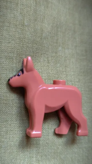 minifigura perro Lego