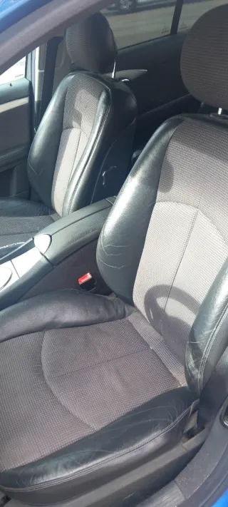 Mercedes-Benz Clase E320 año 2003 w 211