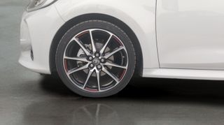 Toyota Yaris 1.5 120H GR-Sport Plus 85 kW (116 CV)